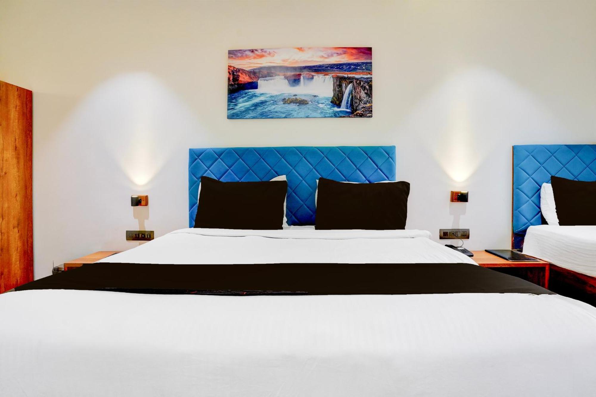 Palette- Siddharth Inn ガンディーナガル エクステリア 写真